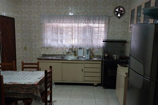 Cozinha de casa à venda com 4 quartos, 199m² em Vila Jacuí, São Paulo