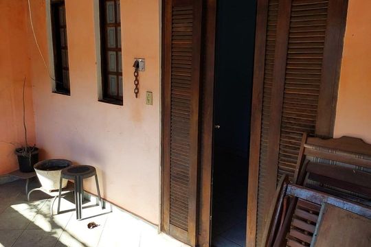 Varanda de casa à venda com 4 quartos, 199m² em Vila Jacuí, São Paulo