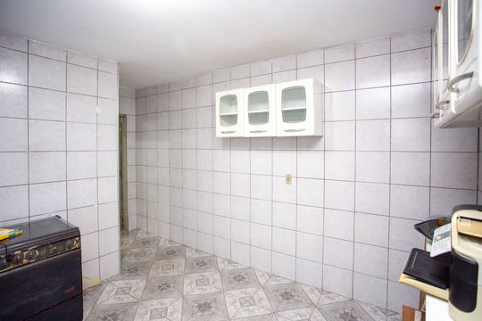 Casa 2 - Sala/Cozinha de casa para alugar com 2 quartos, 110m² em Taboão, Diadema