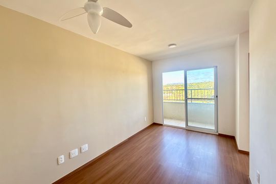 Sala de apartamento para alugar com 2 quartos, 48m² em Tijuca, Contagem