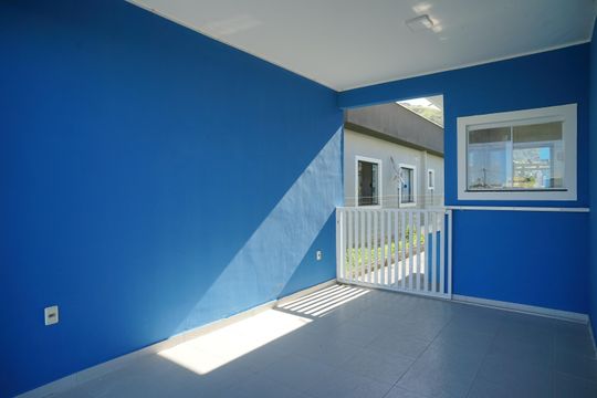 Garagem de casa de condomínio para alugar com 3 quartos, 100m² em Pindobas, Maricá