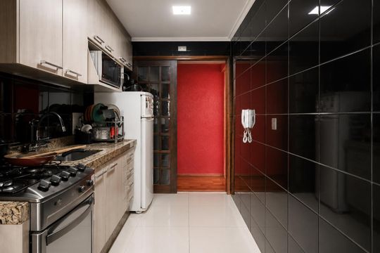 Cozinha de apartamento à venda com 2 quartos, 57m² em Vila Bela Vista (Zona Norte), São Paulo