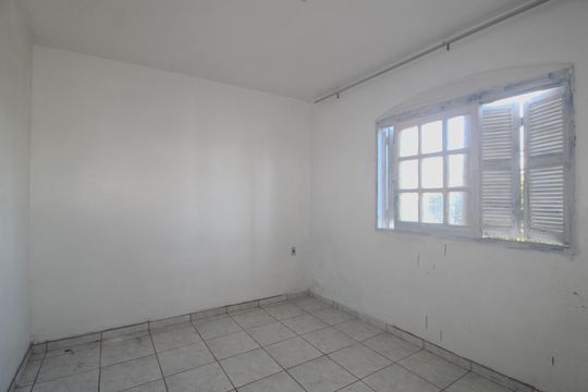 sala de casa à venda com 3 quartos, 216m² em Espírito Santo, Porto Alegre
