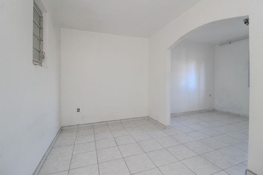 sala de casa à venda com 3 quartos, 216m² em Espírito Santo, Porto Alegre
