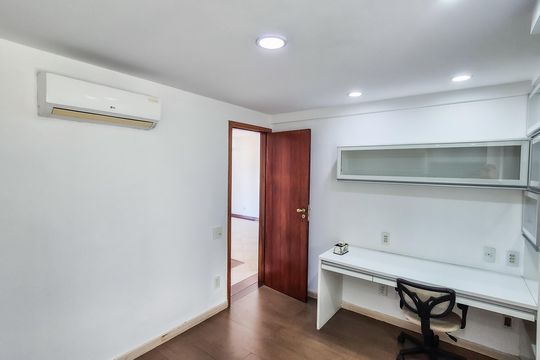 Apartamento à venda com 2 quartos, 91m² em Olaria, Rio de Janeiro