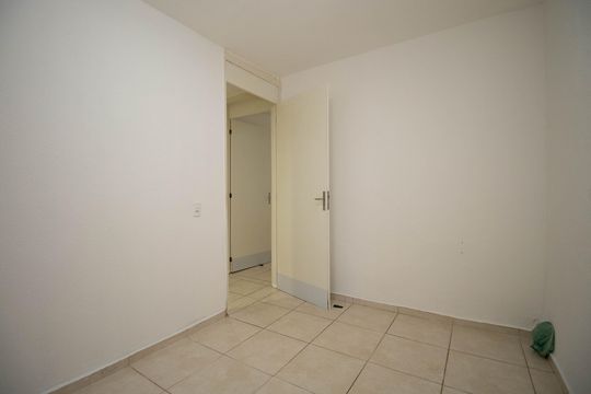 Quarto 2 de apartamento para alugar com 2 quartos, 45m² em Paranoa, Brasília