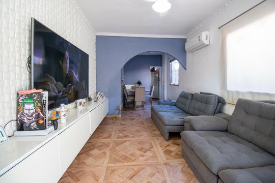 Sala de casa à venda com 4 quartos, 200m² em Vicente de Carvalho, Rio de Janeiro