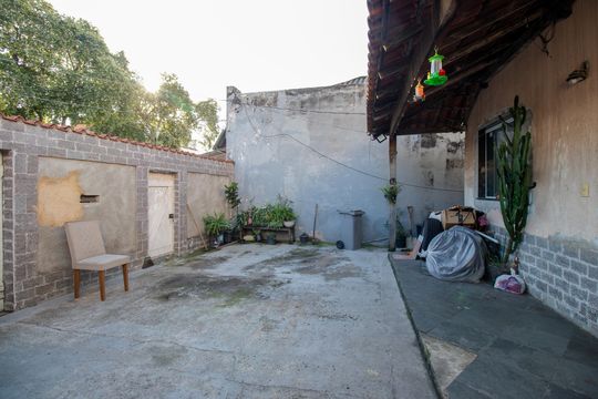 Garagem de casa à venda com 4 quartos, 200m² em Vicente de Carvalho, Rio de Janeiro