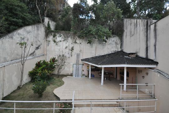 Vista da Suíte 3 de casa para alugar com 4 quartos, 370m² em Tucuruvi, São Paulo