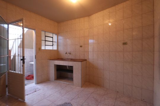 Cozinha de casa para alugar com 1 quarto, 35m² em Vila Celeste, São Paulo