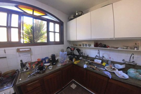 Cozinha de casa para alugar com 4 quartos, 50m² em Araras, Petrópolis