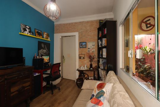 Sala de casa à venda com 2 quartos, 88m² em Utinga, Santo André