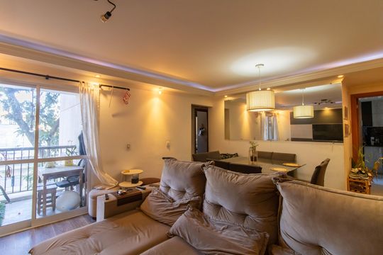 Sala de apartamento à venda com 3 quartos, 75m² em Jardim Nova Taboao, Guarulhos