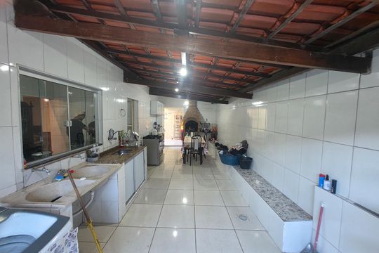 Cozinha de casa para alugar com 3 quartos, 180m² em Sevilha (2a Seção), Ribeirão das Neves