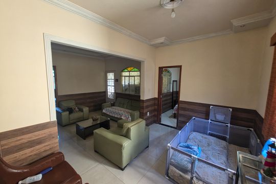 Casa para alugar com 3 quartos, 180m² em Sevilha (2a Seção), Ribeirão das Neves