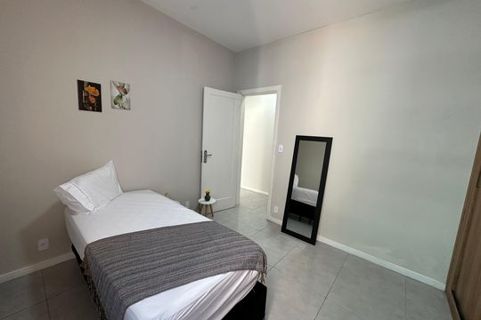 Quarto 1 de apartamento para alugar com 3 quartos, 103m² em Itararé, São Vicente