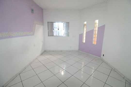 Quarto  de casa para alugar com 1 quarto, 50m² em Vila Terezinha, São José dos Campos