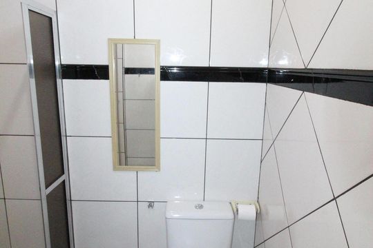 Banheiro de casa para alugar com 1 quarto, 50m² em Vila Terezinha, São José dos Campos