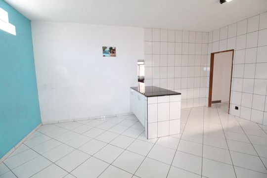 Sala / Cozinha de casa para alugar com 1 quarto, 50m² em Vila Terezinha, São José dos Campos