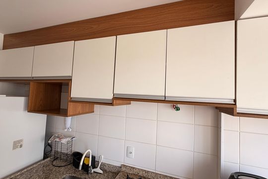 Cozinha de apartamento para alugar com 3 quartos, 65m² em Vila Alzira, Aparecida de Goiânia