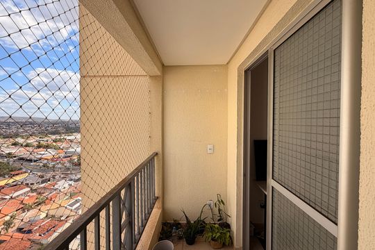 Sacada de apartamento para alugar com 3 quartos, 65m² em Vila Alzira, Aparecida de Goiânia