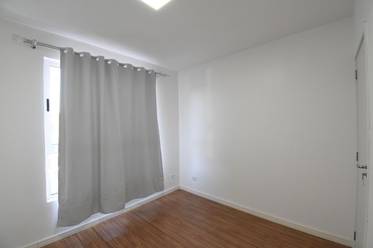 Quarto 1 de apartamento para alugar com 2 quartos, 48m² em Rio Pequeno, São José dos Pinhais