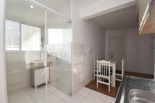 Cozinha de apartamento para alugar com 2 quartos, 48m² em Rio Pequeno, São José dos Pinhais