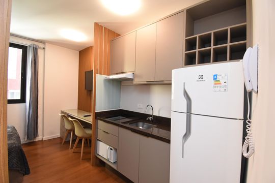 Studio de kitnet/studio para alugar com 1 quarto, 20m² em Centro Batel, Curitiba