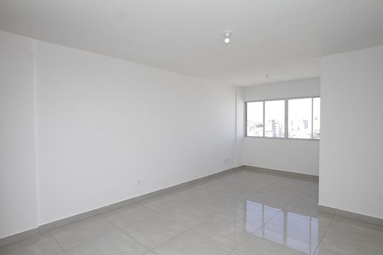 Sala de apartamento para alugar com 3 quartos, 71m² em Padre Eustáquio, Belo Horizonte