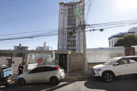 Fachada de apartamento para alugar com 3 quartos, 71m² em Padre Eustáquio, Belo Horizonte