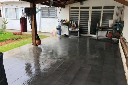 Casa para alugar com 4 quartos, 181m² em Jardim Chapadão, Campinas