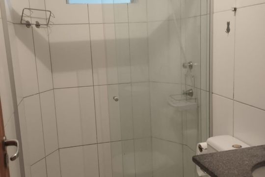Banheiro social de apartamento à venda com 3 quartos, 73m² em Silveira, Belo Horizonte