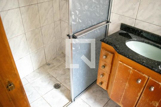 Casa à venda com 4 quartos, 100m² em Cidade Mãe do Céu, São Paulo