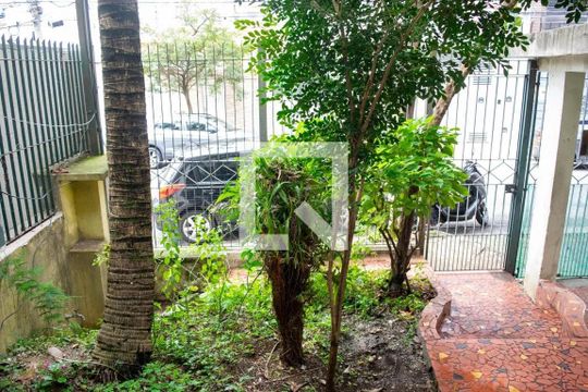 Casa à venda com 4 quartos, 100m² em Cidade Mãe do Céu, São Paulo
