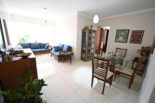 Apartamento à venda com 3 quartos, 90m² em Setor Bela Vista, Goiânia