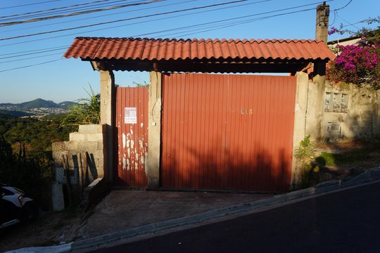 Casa à venda com 2 quartos, 150m² em Parque Mirante de Santana, Barueri