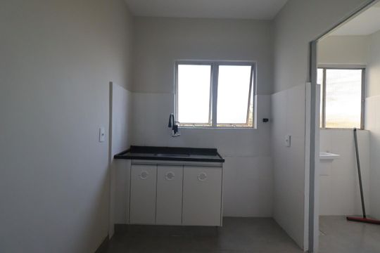 Cozinha de apartamento para alugar com 2 quartos, 60m² em Jardim Macedo, Ribeirão Preto