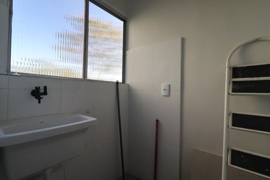 Cozinha de apartamento para alugar com 2 quartos, 60m² em Jardim Macedo, Ribeirão Preto