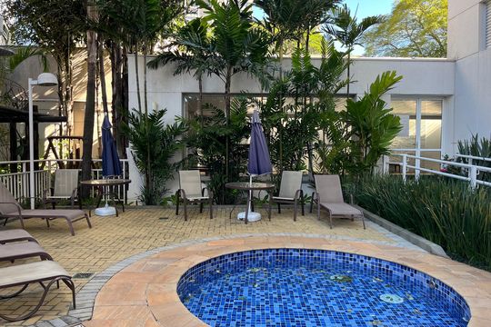 Área comum - Piscina de apartamento para alugar com 2 quartos, 58m² em Barra Funda, São Paulo