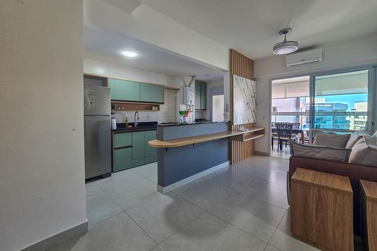 Apartamento para alugar com 2 quartos, 74m² em Vila Alzira, Guarujá