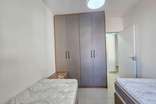 Apartamento para alugar com 2 quartos, 74m² em Vila Alzira, Guarujá