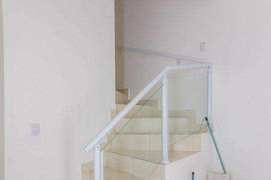Sala de casa à venda com 2 quartos, 73m² em Vila Yara, São Paulo
