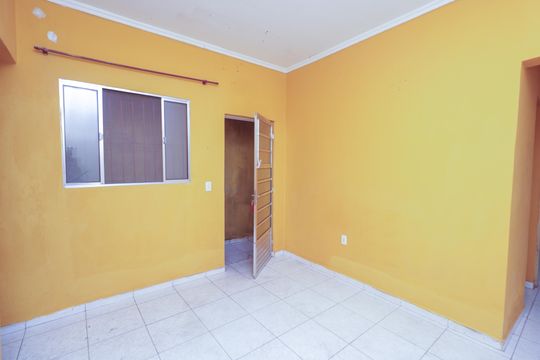Sala de casa para alugar com 1 quarto, 72m² em Parque João Ramalho, Santo André