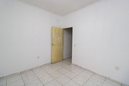 Quarto 1 de casa para alugar com 1 quarto, 72m² em Parque João Ramalho, Santo André