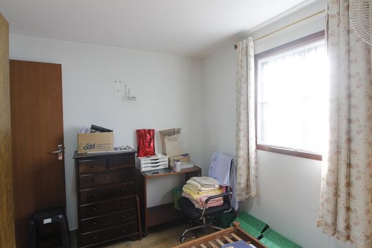 Quarto 2 de casa de condomínio para alugar com 2 quartos, 102m² em Jardim Excelcior, Cabo Frio