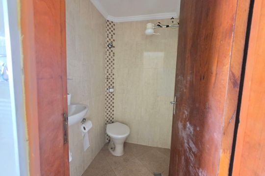 Banheiro de casa à venda com 3 quartos, 128m² em Jardim Aurélia, Campinas