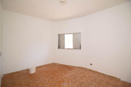 Quarto 1 de casa para alugar com 2 quartos, 60m² em Jardim Ipanema, Guarulhos