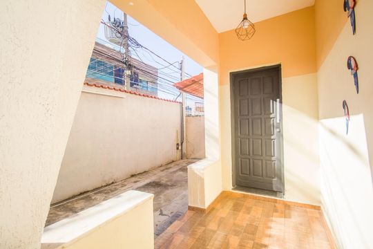 Área externa de casa para alugar com 2 quartos, 150m² em Bento Ribeiro, Rio de Janeiro