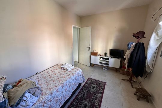 Quarto 3 de casa para alugar com 3 quartos, 70m² em Parque Maria Domitila, São Paulo