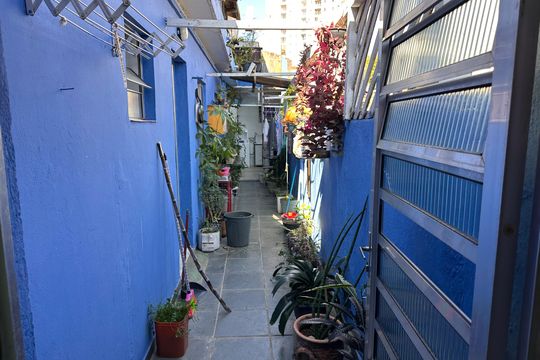 Lavanderia de casa para alugar com 3 quartos, 70m² em Parque Maria Domitila, São Paulo